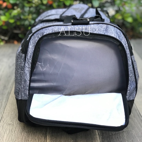 Adidas Bag Defender 3 Medium Duffel Grey AUTHENTIC - Picture 4 of 8